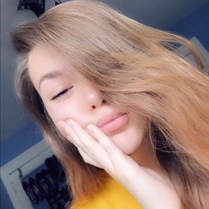 Meet your Posher, Megan